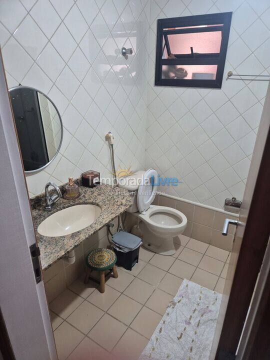 Casa para aluguel de temporada em Guarapari (Praia do Morro)