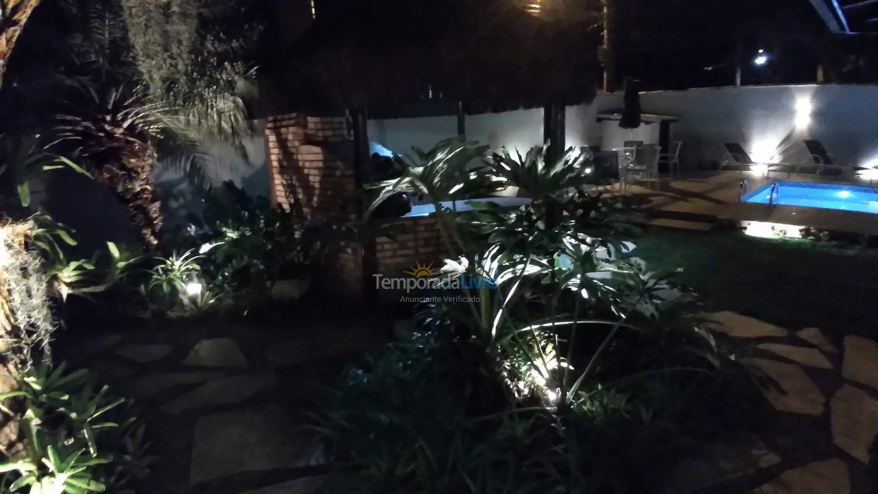 Casa para aluguel de temporada em Armação dos Búzios (Geribá)