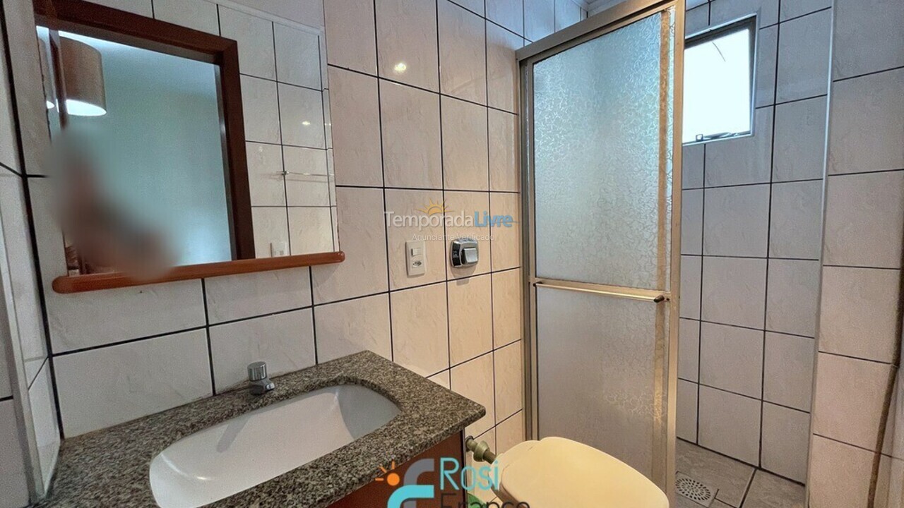 Apartamento para alquiler de vacaciones em Itapema (Meia Praia Frente Mar)