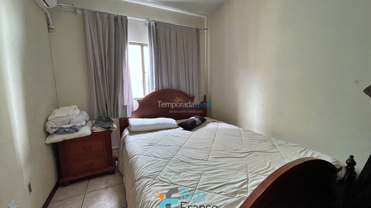 Apartamento para alquiler de vacaciones em Itapema (Meia Praia Frente Mar)