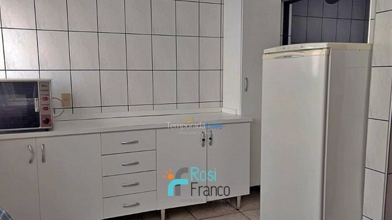 Apartamento para alquiler de vacaciones em Itapema (Meia Praia Frente Mar)