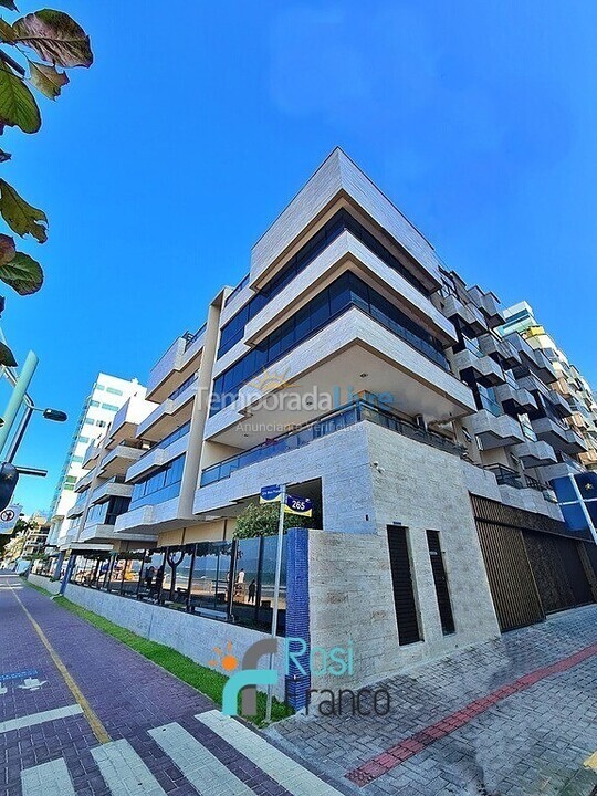 Apartamento para alquiler de vacaciones em Itapema (Meia Praia Frente Mar)