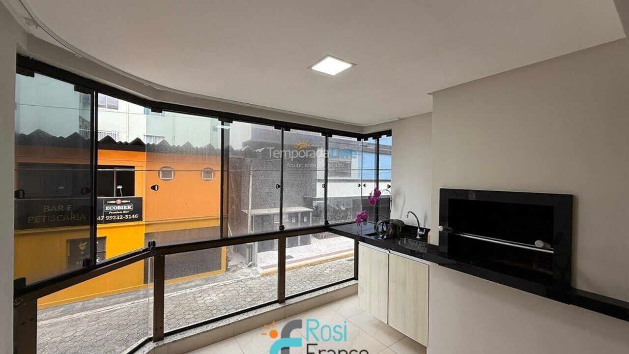 Apartamento para alquiler de vacaciones em Itapema (Meia Praia)