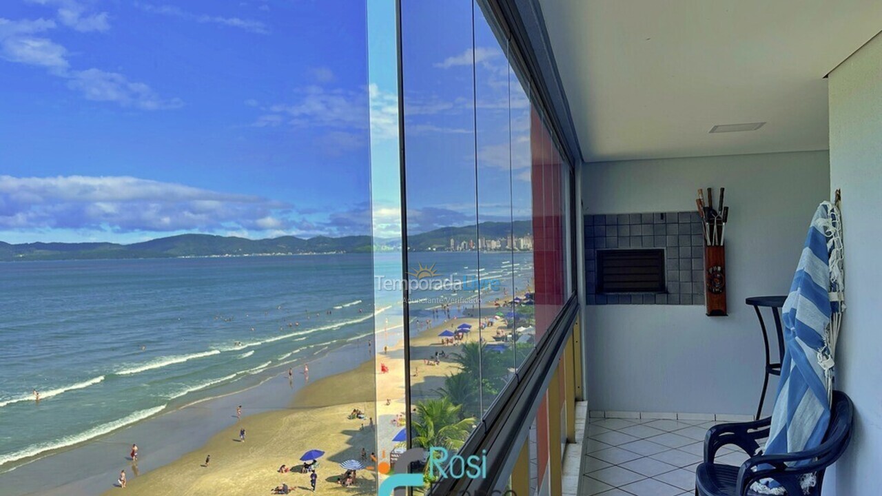 Apartment for vacation rental in Itapema (Meia Praia Quadra do Mar)