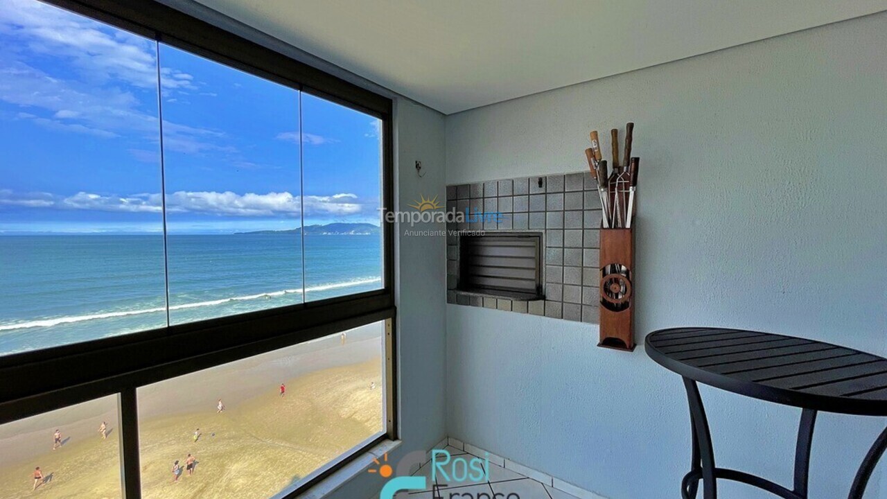Apartment for vacation rental in Itapema (Meia Praia Quadra do Mar)