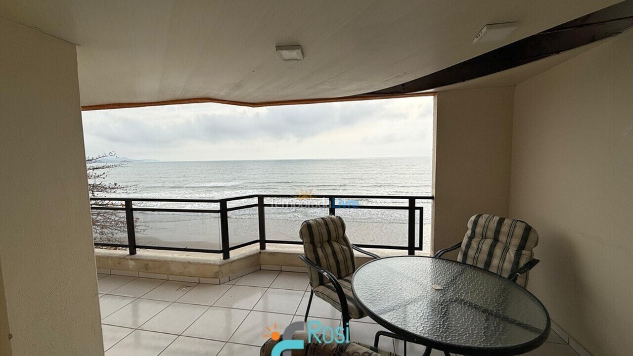 Apartamento para aluguel de temporada em Itapema (Meia Praia)