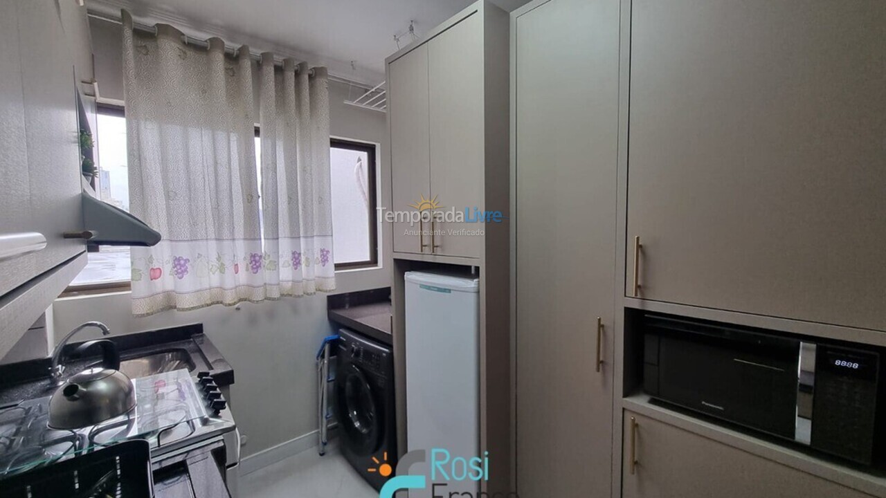 Apartment for vacation rental in Itapema (Meia Praia Quadra do Mar)