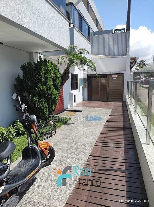 Apartment for vacation rental in Itapema (Meia Praia Quadra do Mar)