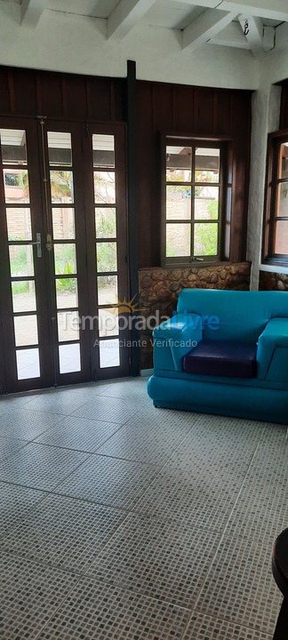 Casa para alquiler de vacaciones em Palhoça (Guarda do Embaú)