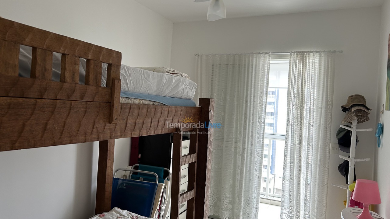 Apartamento para aluguel de temporada em Bertioga (Praia da Enseada)