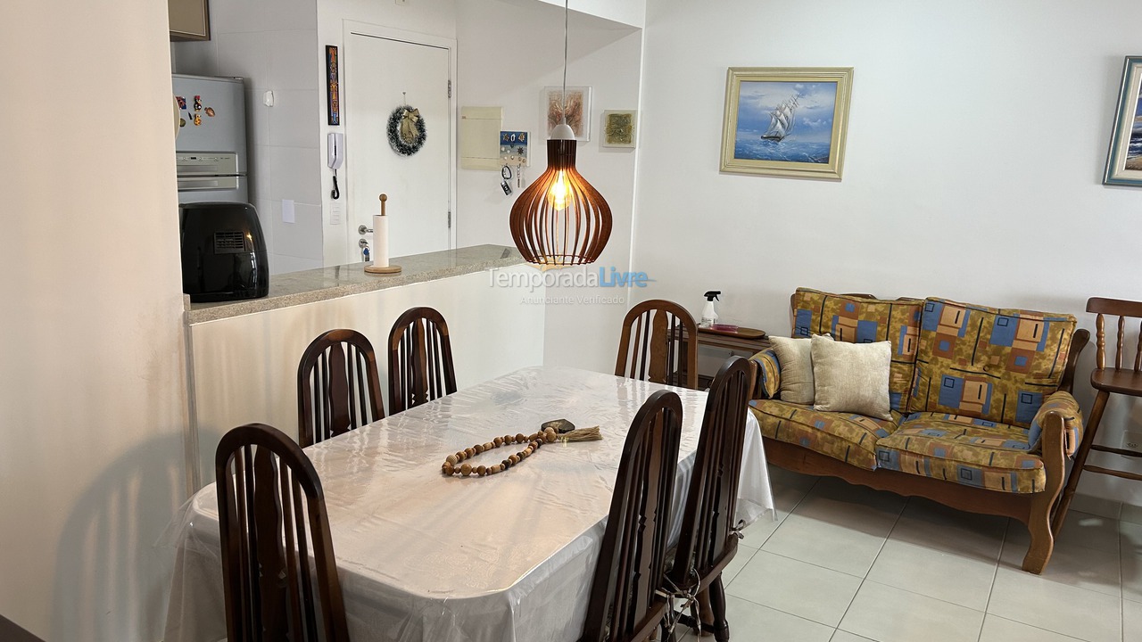 Apartamento para aluguel de temporada em Bertioga (Praia da Enseada)