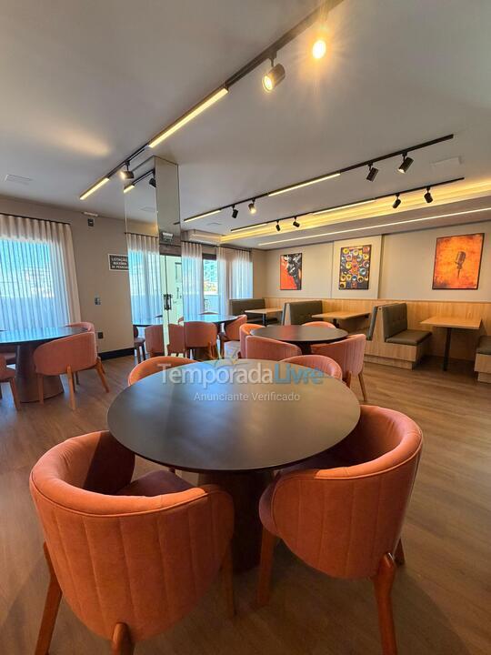 Apartamento para alquiler de vacaciones em Bombinhas (Praia de Bombas)