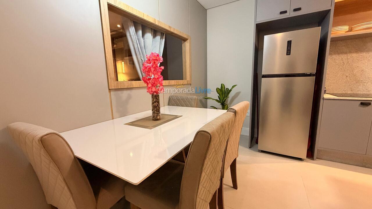 Apartamento para alquiler de vacaciones em Bombinhas (Praia de Bombas)