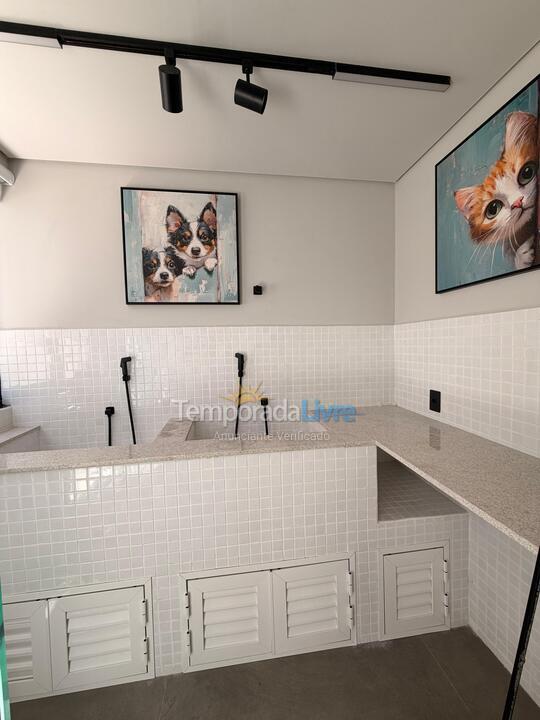 Apartamento para alquiler de vacaciones em Bombinhas (Praia de Bombas)