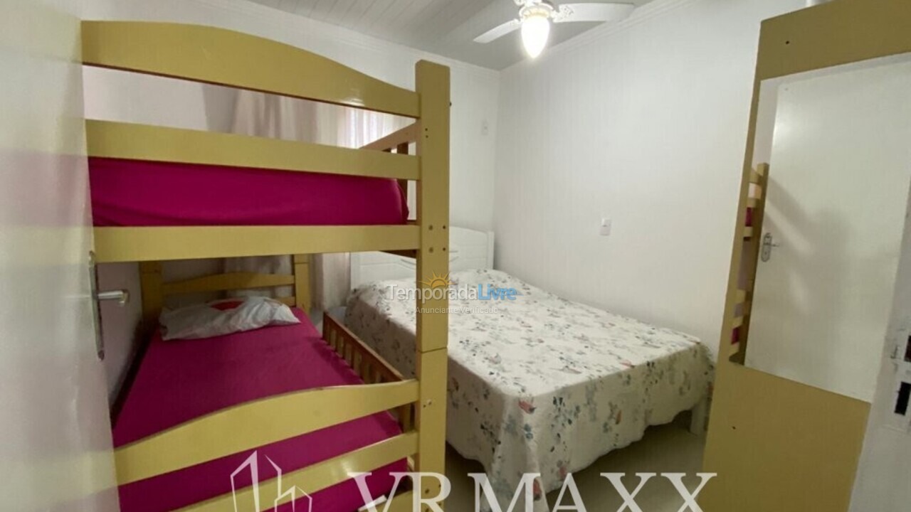 Casa para alquiler de vacaciones em Bombinhas (Sertãozinho)