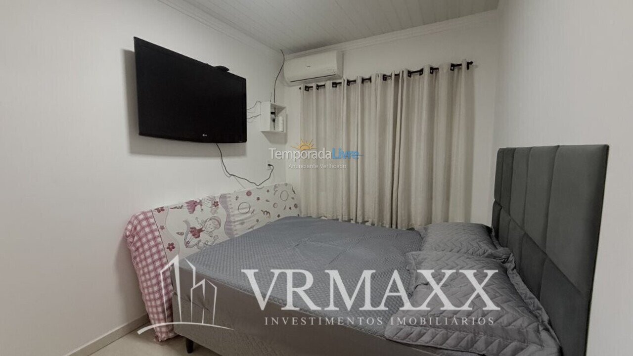 Casa para alquiler de vacaciones em Bombinhas (Sertãozinho)