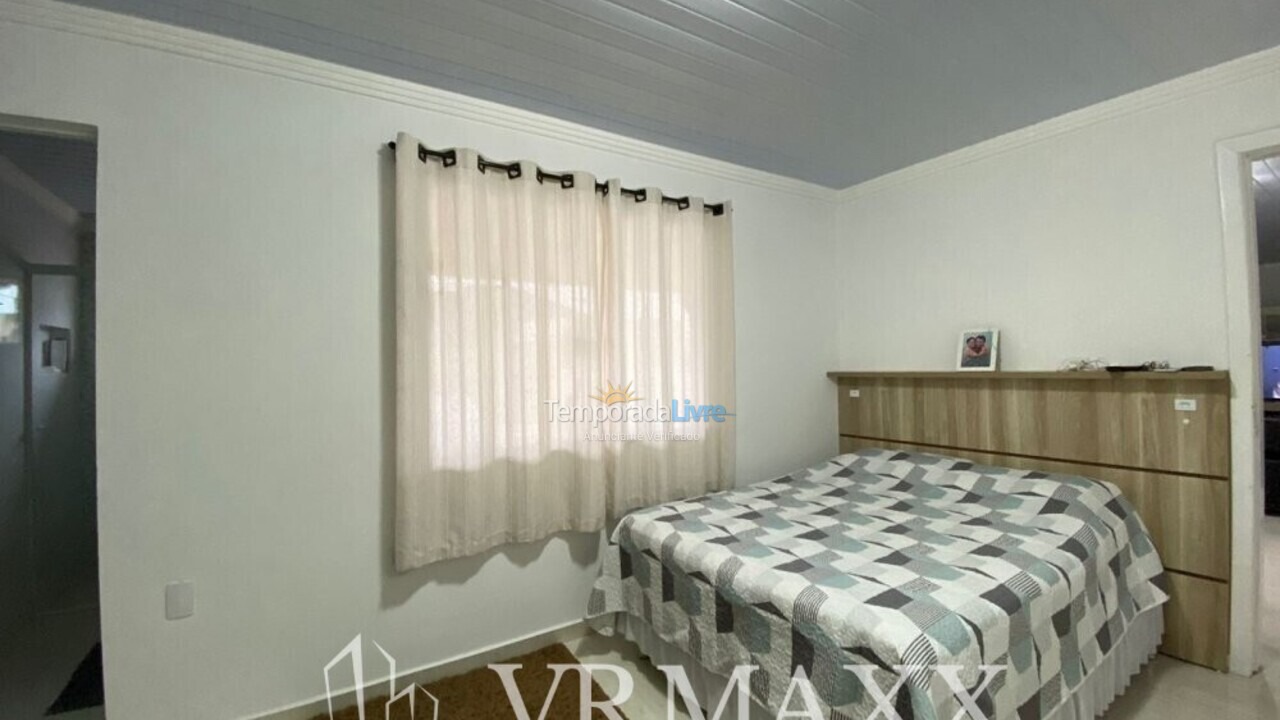 Casa para alquiler de vacaciones em Bombinhas (Sertãozinho)