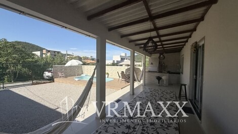 Casa con piscina para 12 personas en Bombinhas