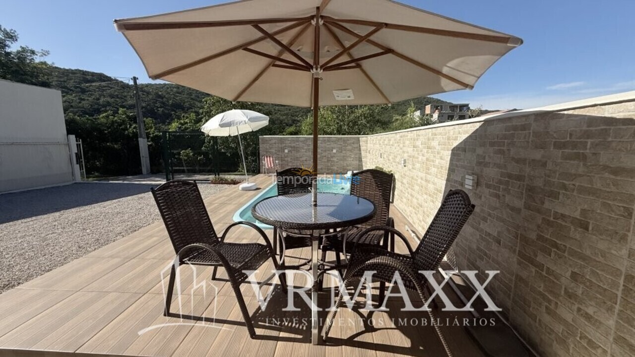 Casa para alquiler de vacaciones em Bombinhas (Sertãozinho)