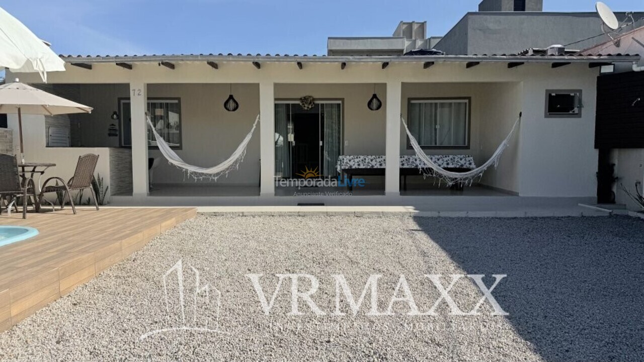 Casa para alquiler de vacaciones em Bombinhas (Sertãozinho)