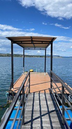 Píer para encostar jet e embarcações para passeios em cachoeiras e cânions 