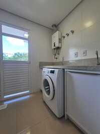 SEASONAL RENTAL: JURERÊ, 2 BEDROOMS (1 SUITE)