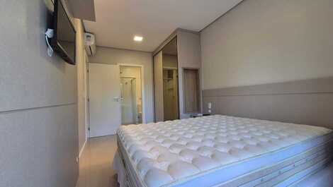 SEASONAL RENTAL: JURERÊ, 2 BEDROOMS (1 SUITE)