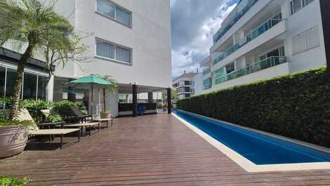 SEASONAL RENTAL: JURERÊ, 2 BEDROOMS (1 SUITE)