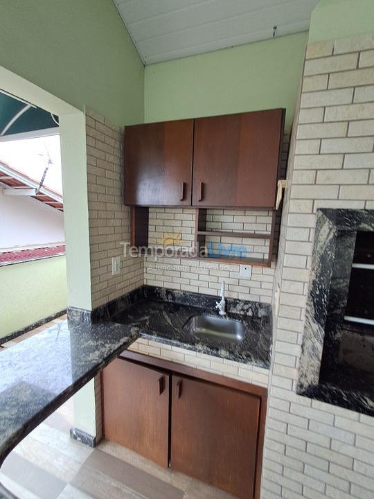 House for vacation rental in Bombinhas (Praia de Zimbros)