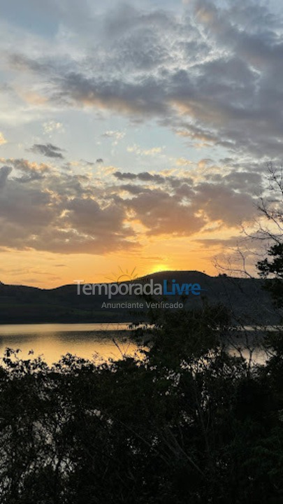 Granja para alquiler de vacaciones em Concórdia (Linha Laudelino)