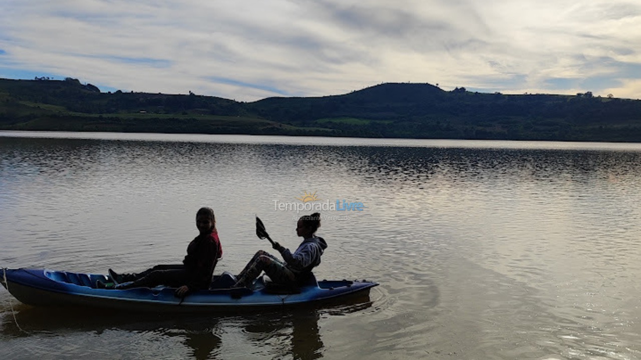 Granja para alquiler de vacaciones em Concórdia (Linha Laudelino)