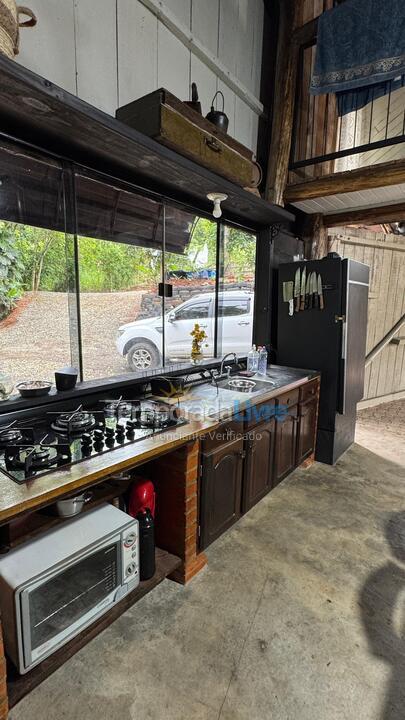 Granja para alquiler de vacaciones em Concórdia (Linha Laudelino)