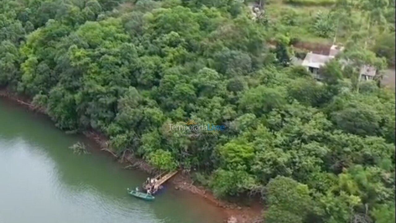 Granja para alquiler de vacaciones em Concórdia (Linha Laudelino)