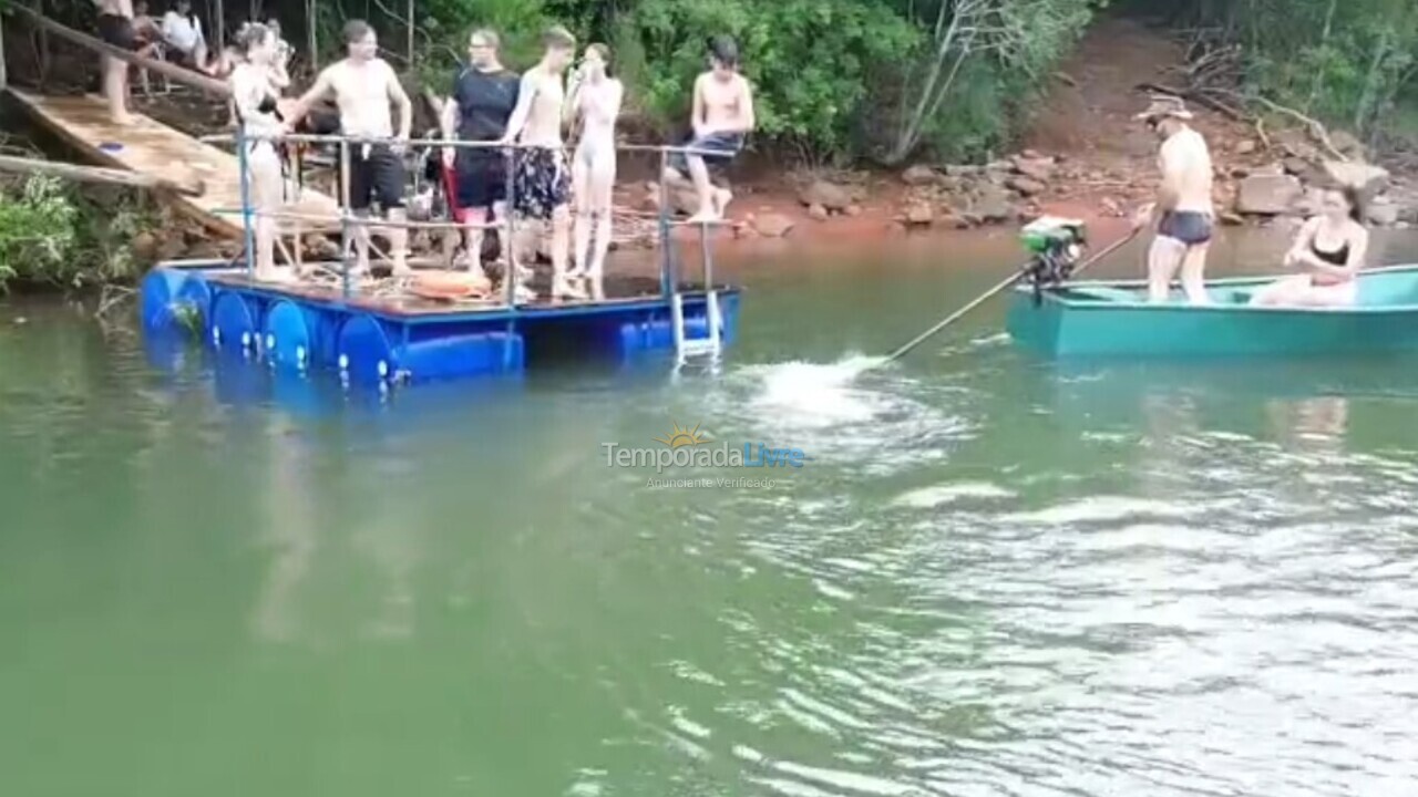 Granja para alquiler de vacaciones em Concórdia (Linha Laudelino)