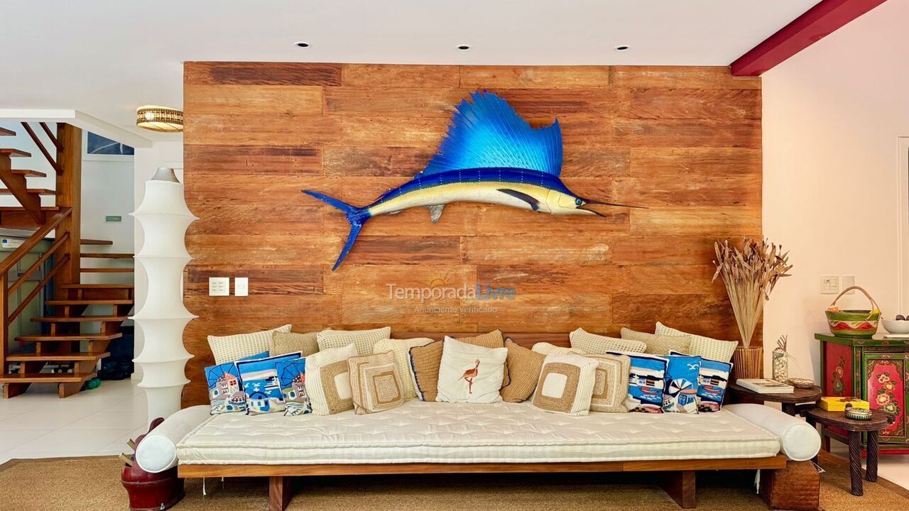 Casa para alquiler de vacaciones em São Sebastião (Praia da Baleia)