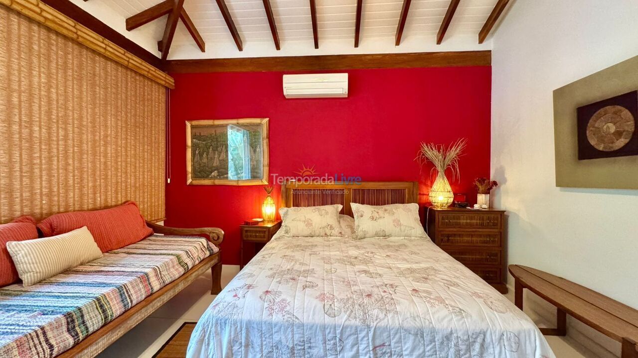 Casa para alquiler de vacaciones em São Sebastião (Praia da Baleia)