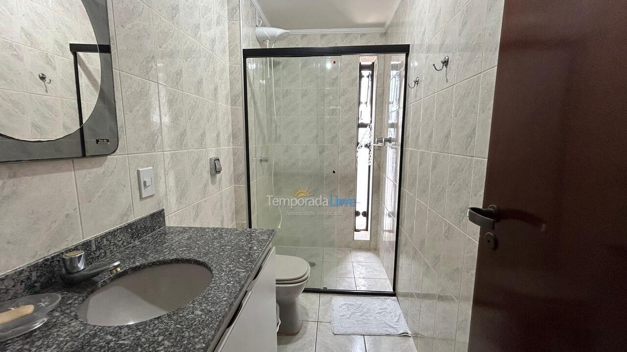 Apartamento para aluguel de temporada em Ubatuba (Praia do Tenório)