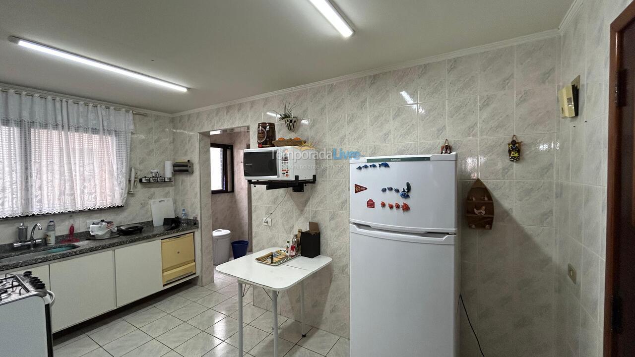 Apartamento para aluguel de temporada em Ubatuba (Praia do Tenório)