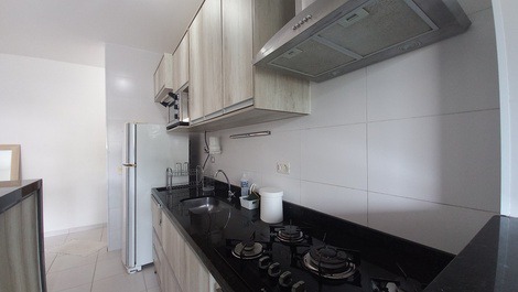 Praia da Toninhas, Apto bem pertinho da praia para 6 pessoas