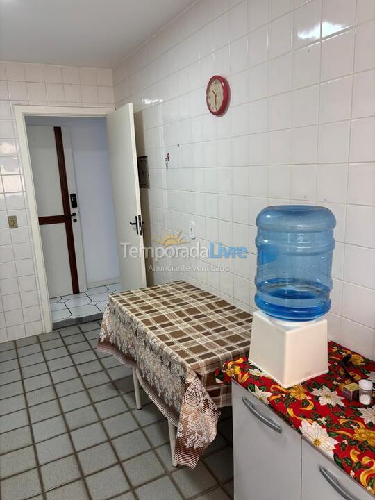 Apartamento para aluguel de temporada em Guarapari (Praia das Castanheiras)