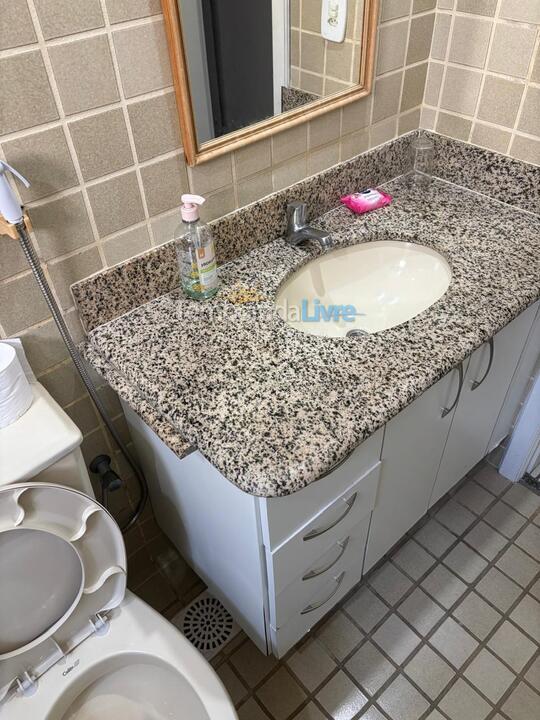 Apartamento para aluguel de temporada em Guarapari (Praia das Castanheiras)