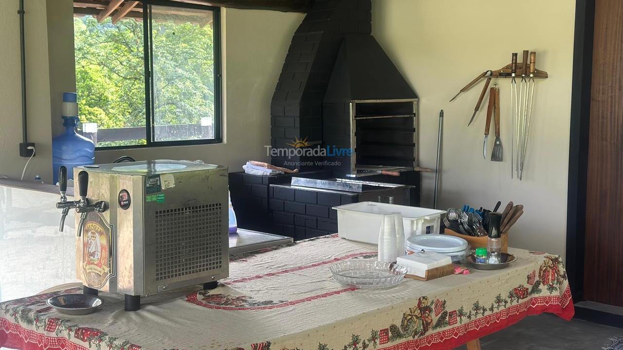 Chácara / sítio para aluguel de temporada em Major Gercino (Tres Barras)