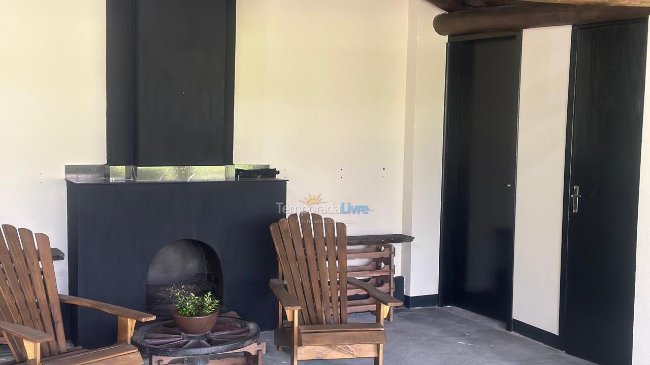 Chácara / sítio para aluguel de temporada em Major Gercino (Tres Barras)