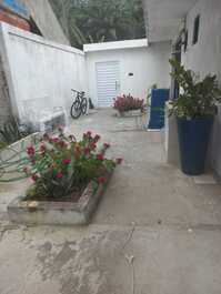 Studio apartment 250 meters from Milionários Beach