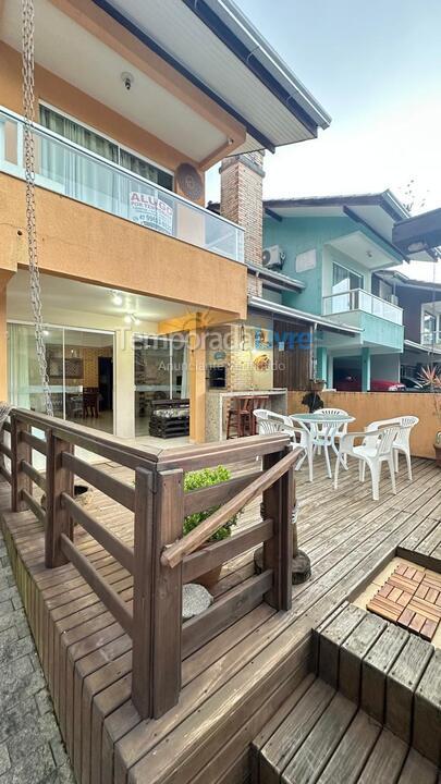 House for vacation rental in Bombinhas (Praia da Conceição)