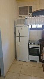 Apartamento em Maresias com 1 quarto e garagem a 200 mts da Praia