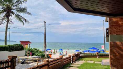 034B Apartamento Beira Mar