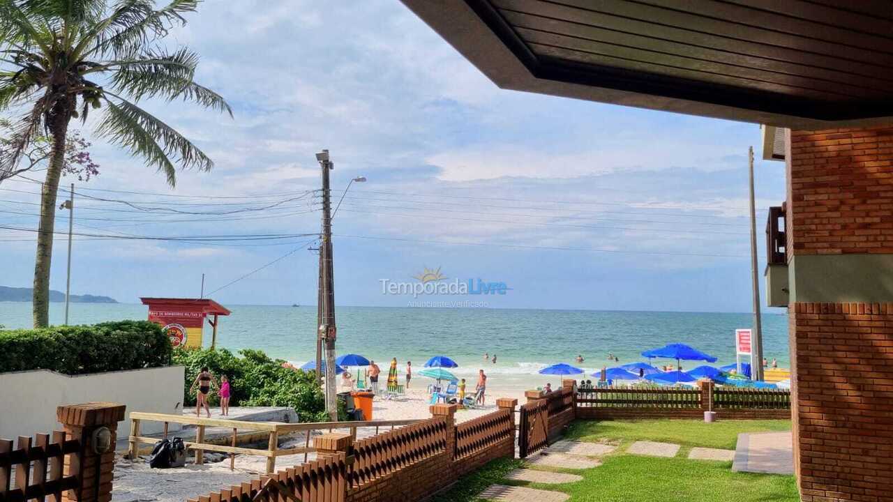 Apartamento para aluguel de temporada em Bombinhas (Praia de Bombinhas)