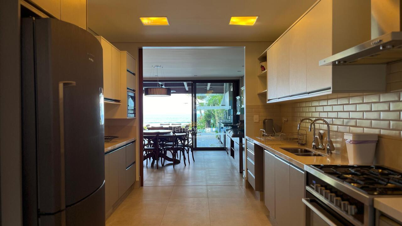 Casa para aluguel de temporada em São Sebastião (Praia de Juquey)