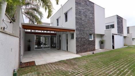 CASA EXCLUSIVA NA PRAIA DE MARESIAS